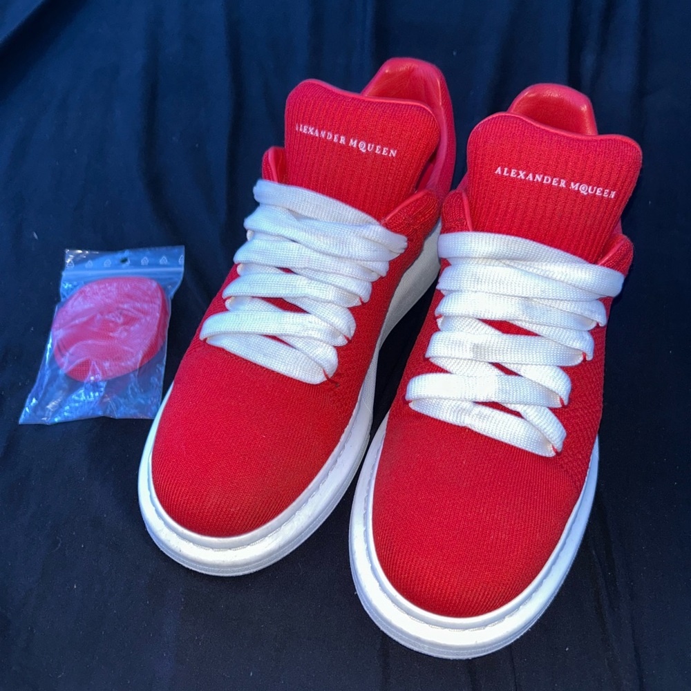 USED: Alexander McQueen Red Fly knit Oversized Sneaker~42Eu~10Us~No 📦~Og All